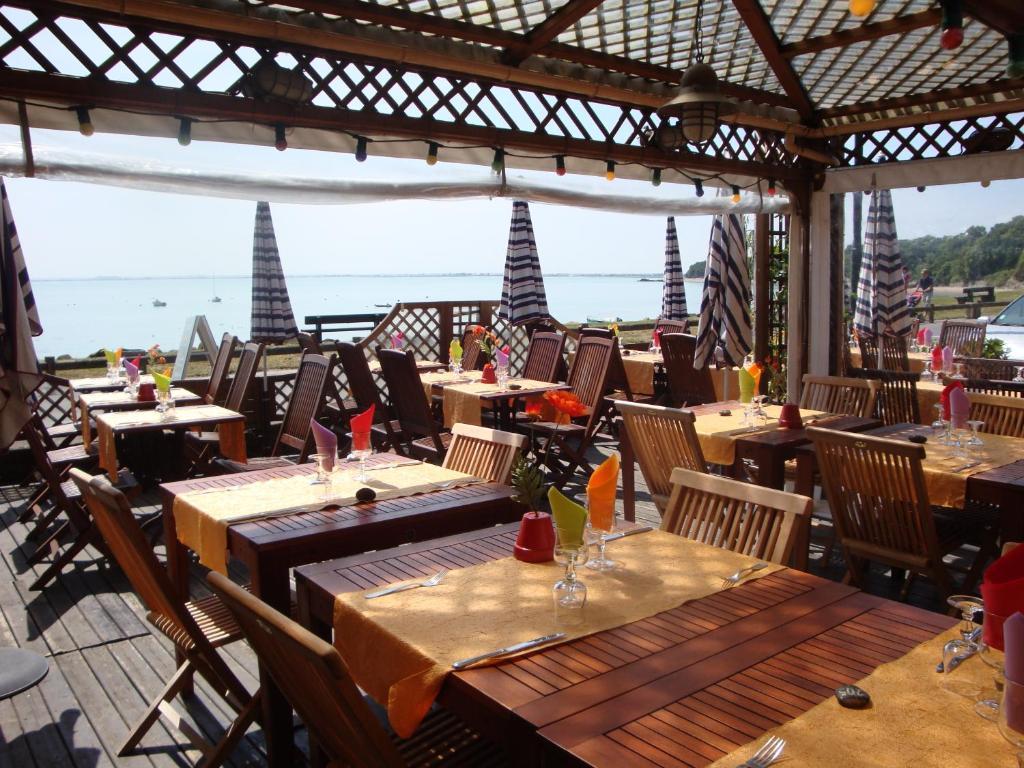 Le Grand Large Hotel Cancale Exterior photo